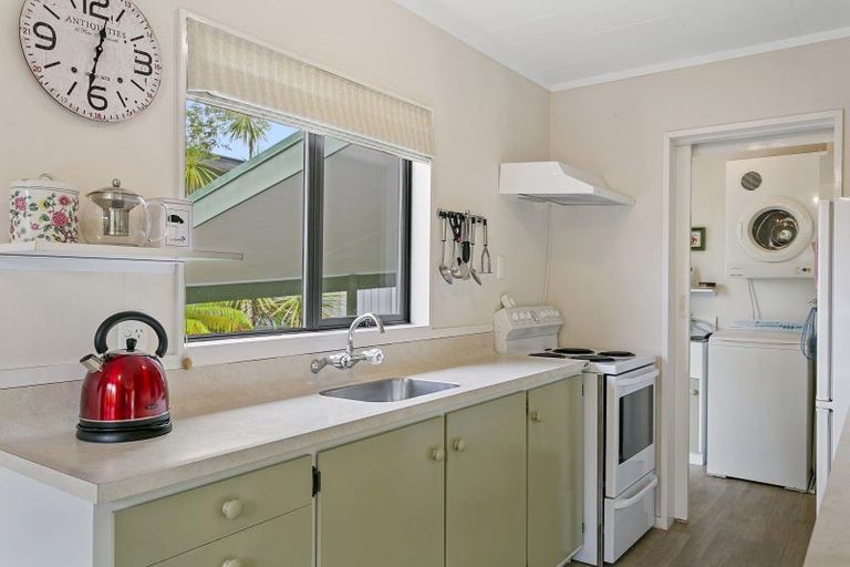 Photo of property in 33 Korimako Road, Waipahihi, Taupo, 3330