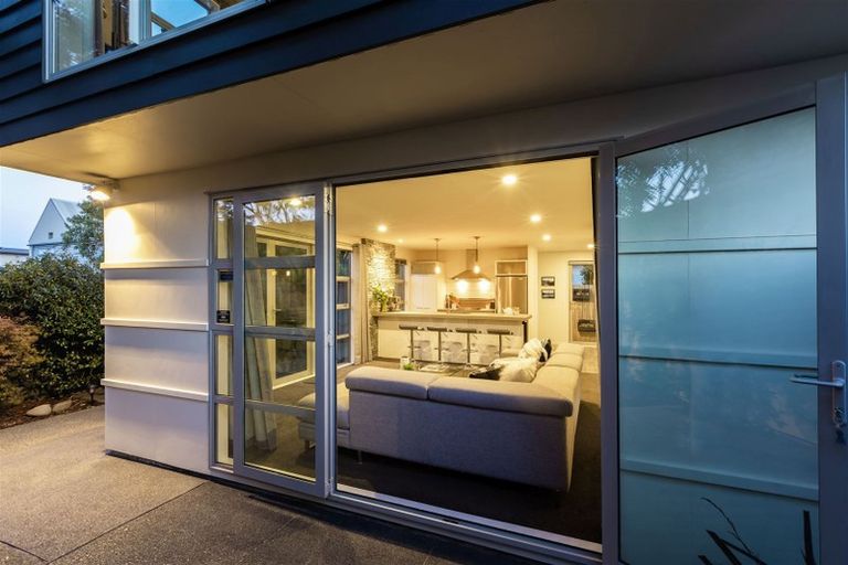 Photo of property in 64b Fairfield Avenue, Addington, Christchurch, 8024