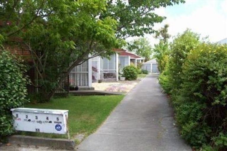 Photo of property in 4/11 Allard Street, Edgeware, Christchurch, 8013