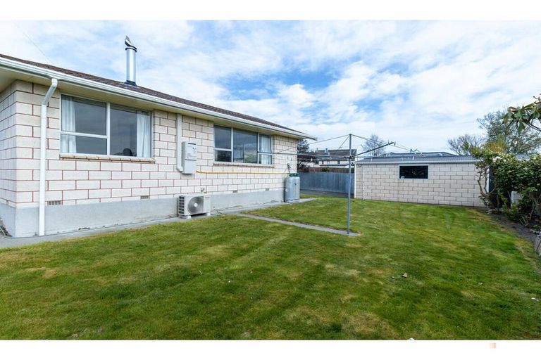 Photo of property in 3/39 Gleniti Road, Gleniti, Timaru, 7910