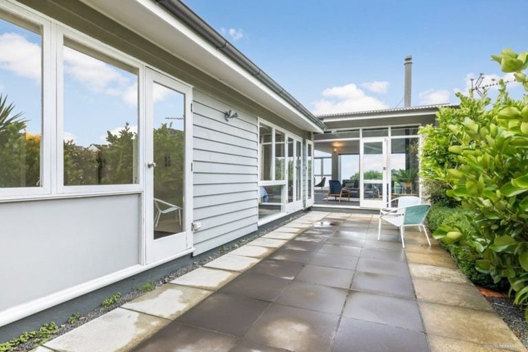 Photo of property in 46 Lohia Street, Khandallah, Wellington, 6035