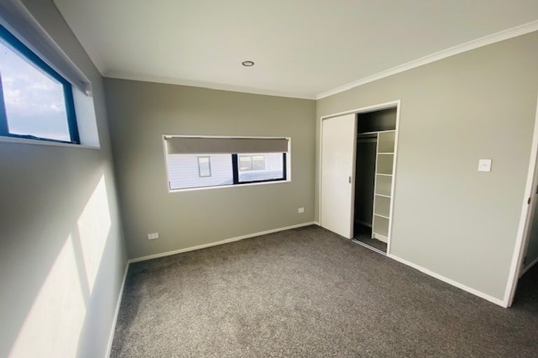 Photo of property in 31 Te Aramanu Crescent, Papakura, 2110