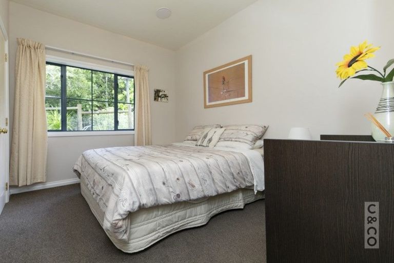 Photo of property in 31 Rosella Grove, Waimauku, 0812