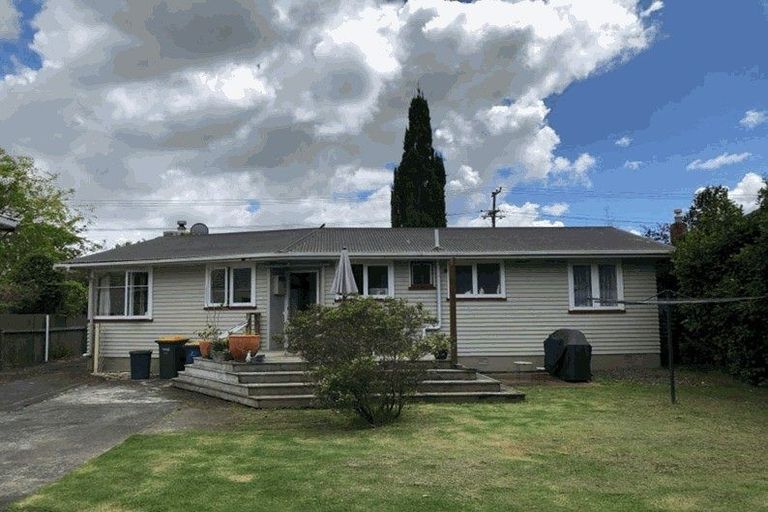 Photo of property in 43 Wharf Road, Te Atatu Peninsula, Auckland, 0610