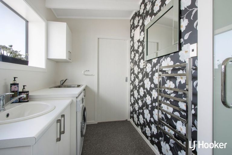 Photo of property in 12 Snell Crescent, Waihi Beach, 3611