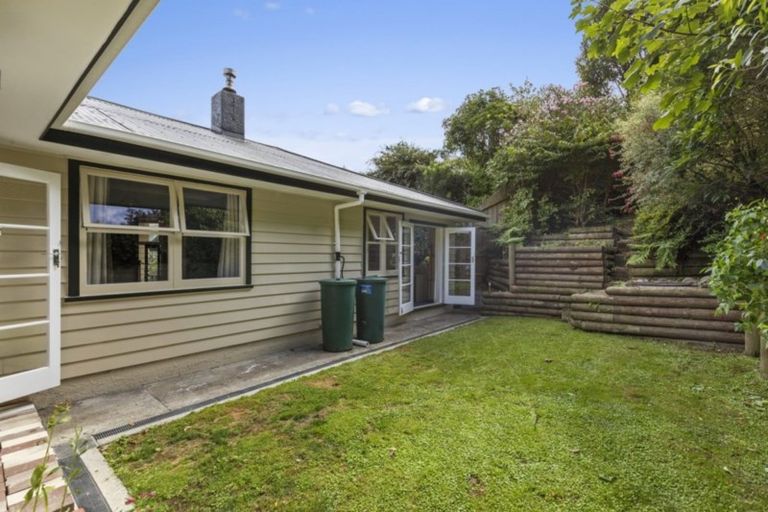Photo of property in 23 Morrison Grove, Stokes Valley, Lower Hutt, 5019