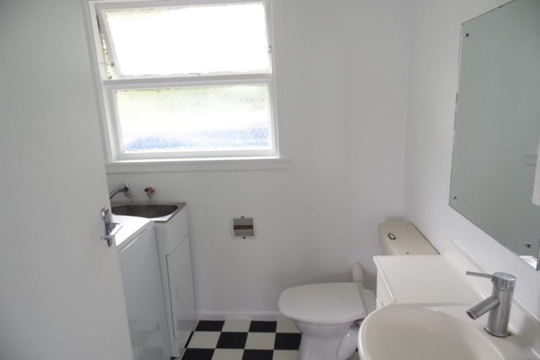 Photo of property in 3/98 Mathesons Road, Phillipstown, Christchurch, 8011