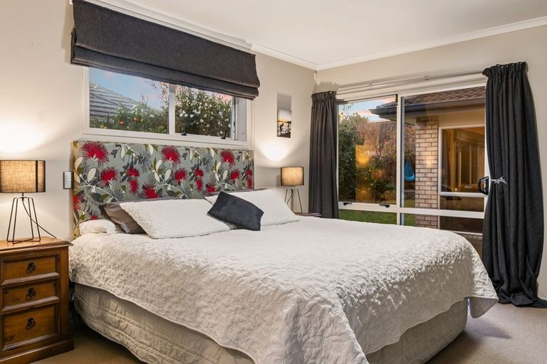 Photo of property in 25 Glenmonarch Place, Pyes Pa, Tauranga, 3112