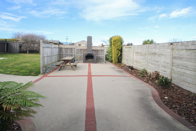 Photo of property in 18 Arthur Street, Holmes Hill, Oamaru, 9401