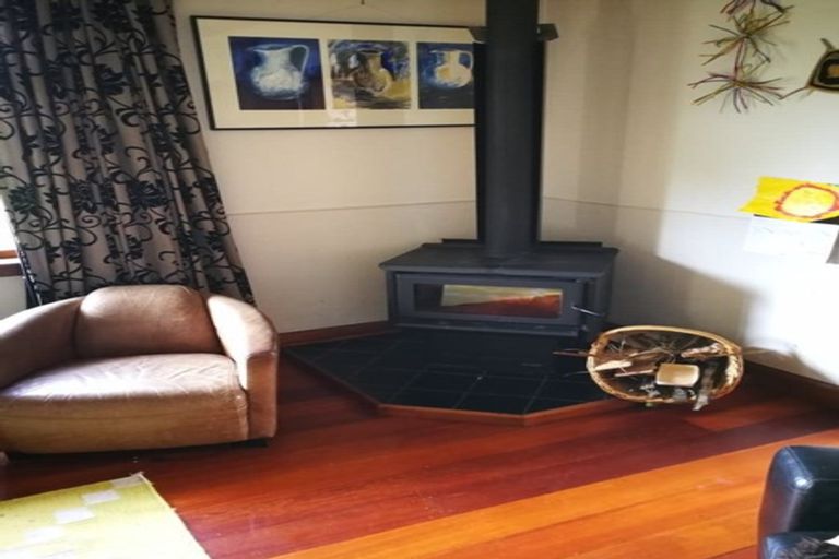 Photo of property in 12 Harvey Road, Bluff Hill, Napier, 4110