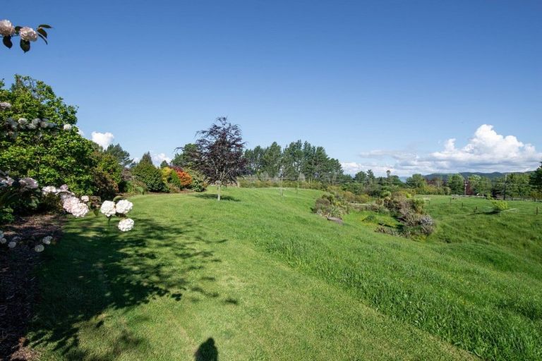 Photo of property in 350a Dalbeth Road, Hamurana, Rotorua, 3072