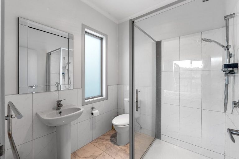 Photo of property in 962 Kahikatea Flat Road, Waitoki, Kaukapakapa, 0871