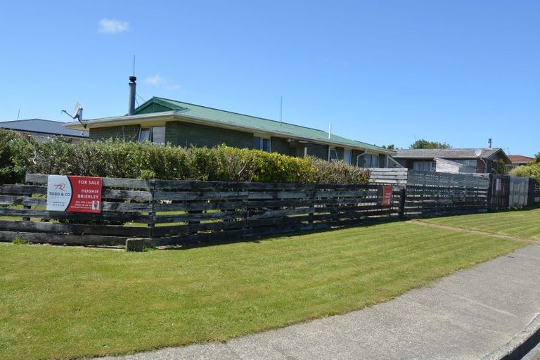 Photo of property in 50 Paisley Street, Kew, Invercargill, 9812