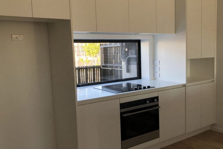 Photo of property in 17 Waka Moana Drive, Hobsonville, Auckland, 0616