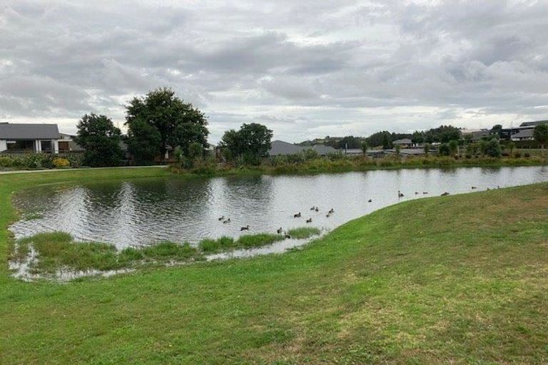 Photo of property in 21 Anselmi Ridge Road, Pukekohe, 2120