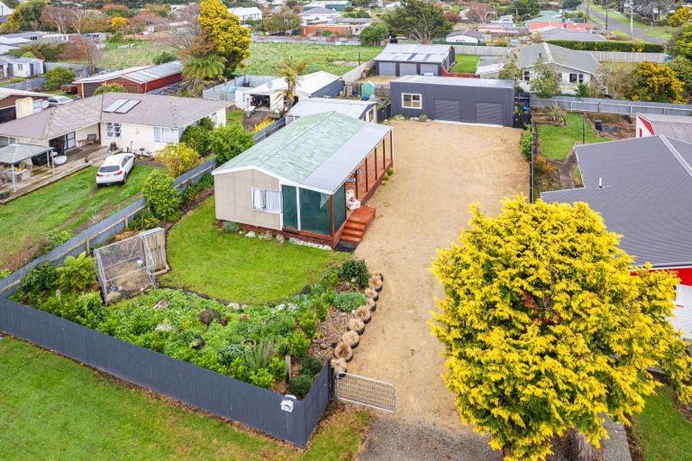 Photo of property in 51 Hussey Street, Waverley, 4510