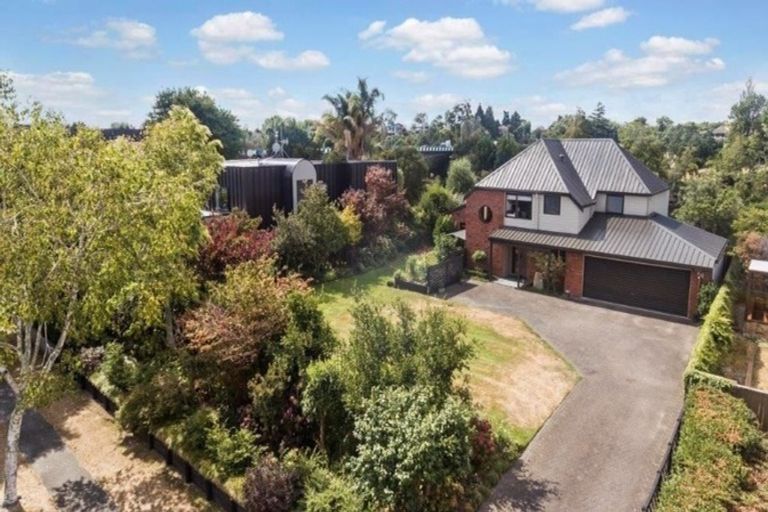 Photo of property in 74 Delamare Road, St Andrews, Hamilton, 3200