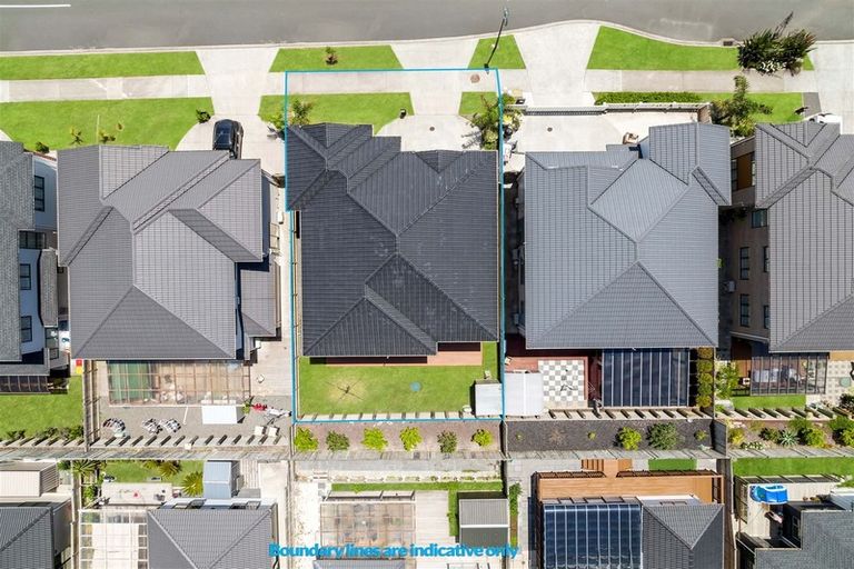 Photo of property in 7 Drumconnell Drive, Flat Bush, Auckland, 2019