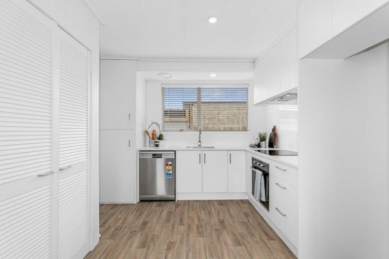 Photo of property in 21 Mallard Drive, Selwyn Heights, Rotorua, 3015