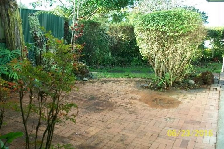 Photo of property in 53 Jaemont Avenue, Te Atatu South, Auckland, 0610