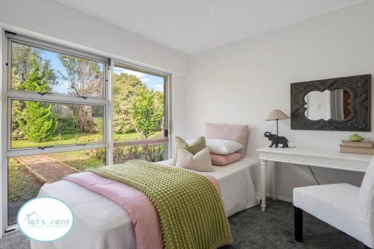 Photo of property in 2/21 Cosy Place, Howick, Auckland, 2014