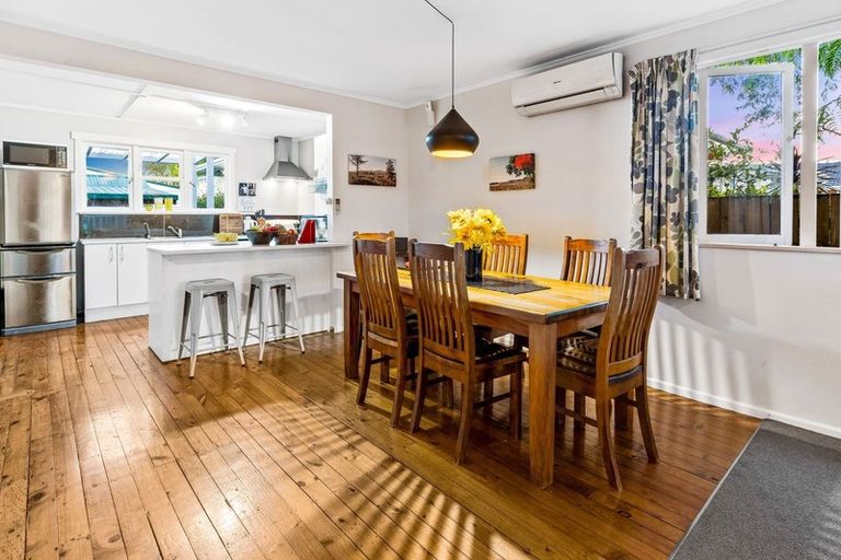 Photo of property in 308 Royal Road, Massey, Auckland, 0614