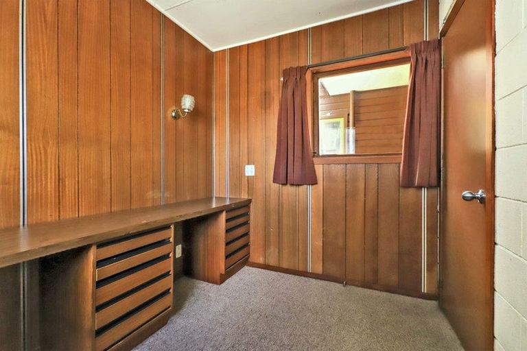 Photo of property in 124 Flaxmere Avenue, Flaxmere, Hastings, 4120