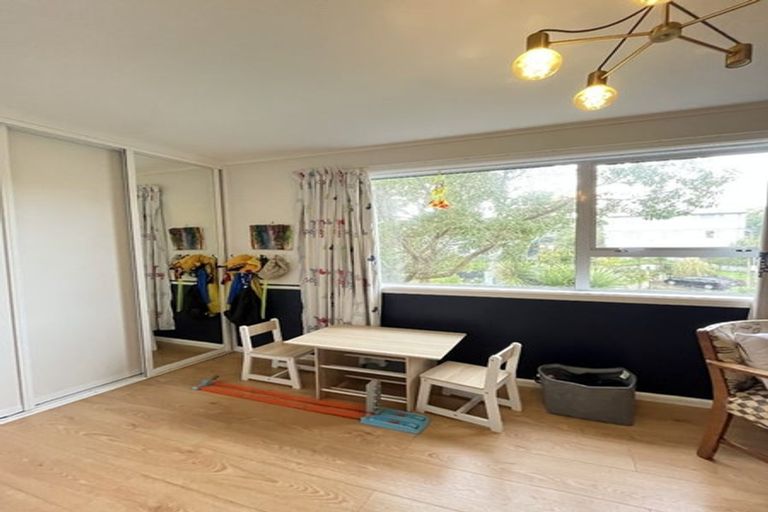 Photo of property in 26 Martin Street, Ranui, Porirua, 5024