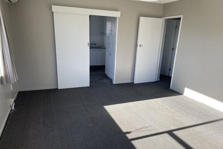 Photo of property in 4/14 Burdale Street, Riccarton, Christchurch, 8011