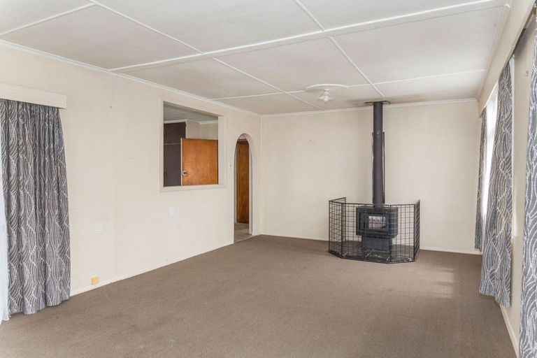 Photo of property in 6 Stanley Street, Dannevirke, 4930