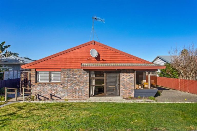 Photo of property in 1/15 Victoria Avenue, Whakatane, 3120