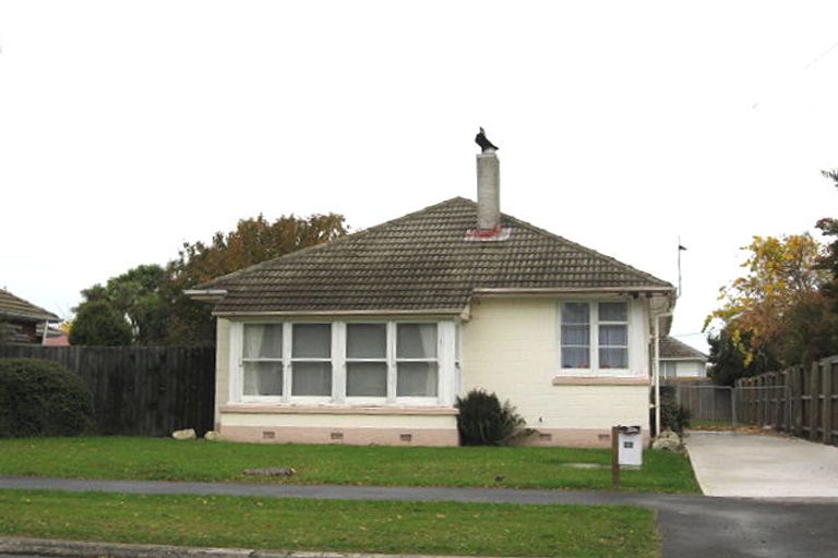 Photo of property in 22 Uxbridge Street, Northcote, Christchurch, 8052