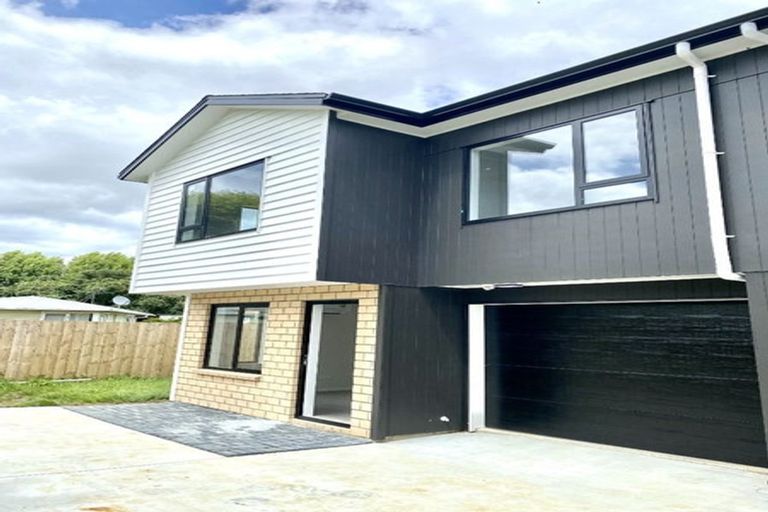 Photo of property in 52b Tatariki Street, Rosehill, Papakura, 2113