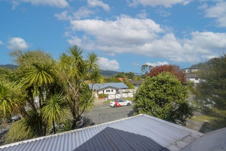 Photo of property in 16 Gainsborough Grove, Belmont, Lower Hutt, 5010