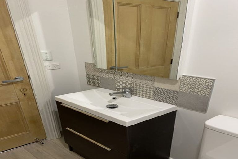 Photo of property in 15 Scotland Street, Dunedin Central, Dunedin, 9016