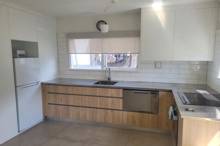 Photo of property in 21 Vivian Street, New Plymouth, 4310