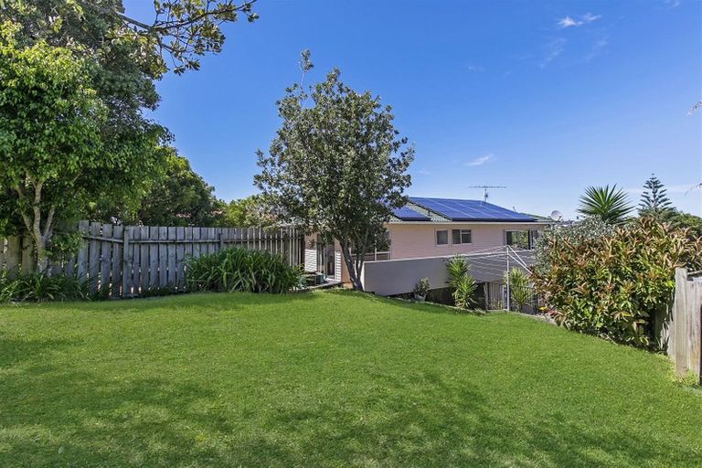 Photo of property in 205 Glamorgan Drive, Torbay, Auckland, 0630