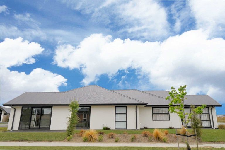 Photo of property in 135 Infinity Drive, Pegasus, 7612