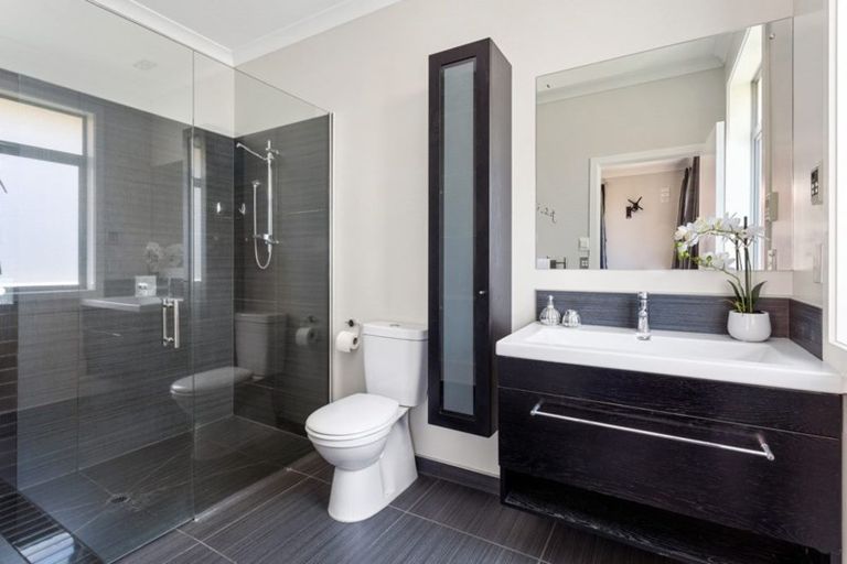 Photo of property in 5 Applefield Court, Northwood, Christchurch, 8051