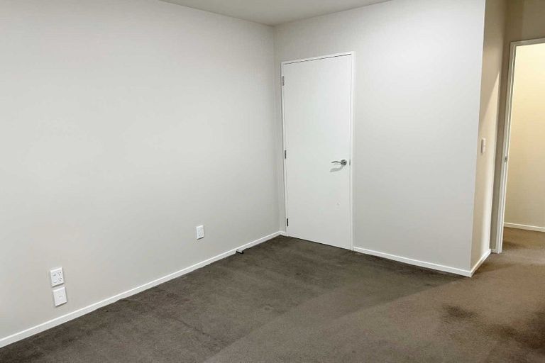 Photo of property in 42 Thackeray Place, Waltham, Christchurch, 8023