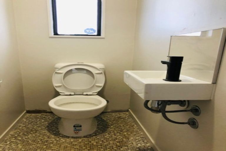 Photo of property in 1/783 Great South Road, Wiri, Auckland, 2104