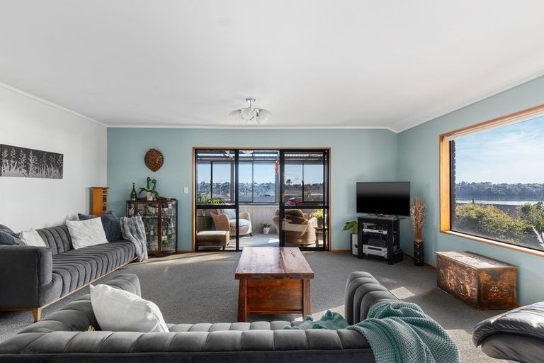 Photo of property in 40 Endeavour Avenue, Welcome Bay, Tauranga, 3112