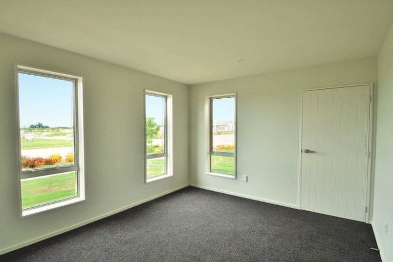 Photo of property in 39 Highgate Drive, Rangiora, 7400