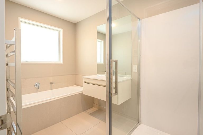 Photo of property in 44 Bower Avenue, New Brighton, Christchurch, 8083