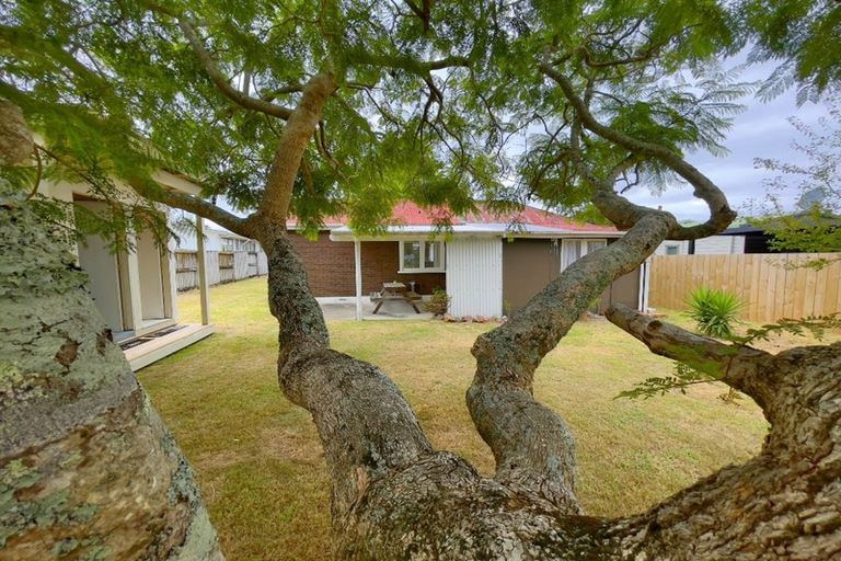 Photo of property in 221 Otahu Road, Whangamata, 3620