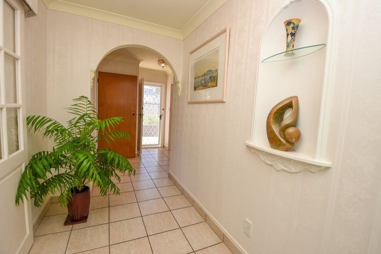 Photo of property in 65 Park Road, Carterton, 5713