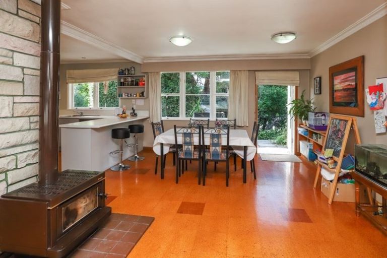 Photo of property in 15 Clark Place, Hillcrest, Hamilton, 3216