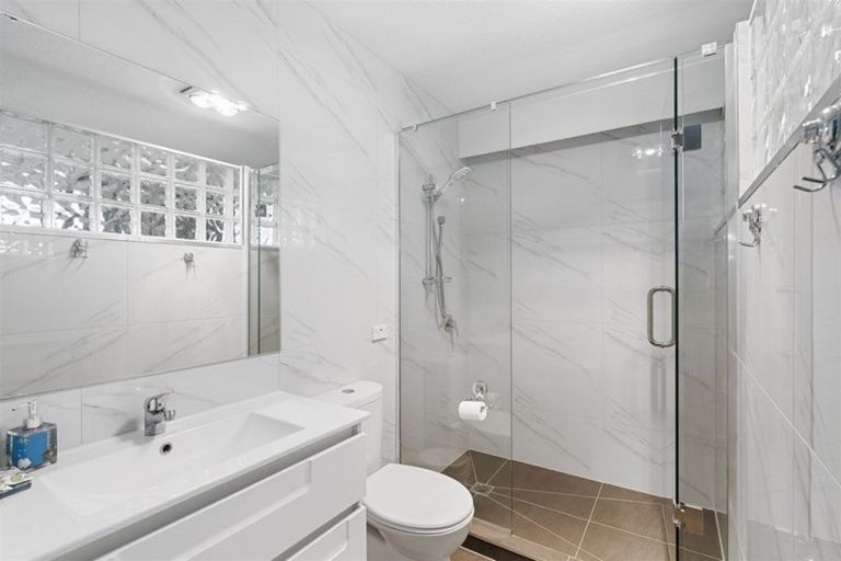 Photo of property in 314 Yaldhurst Road, Avonhead, Christchurch, 8042