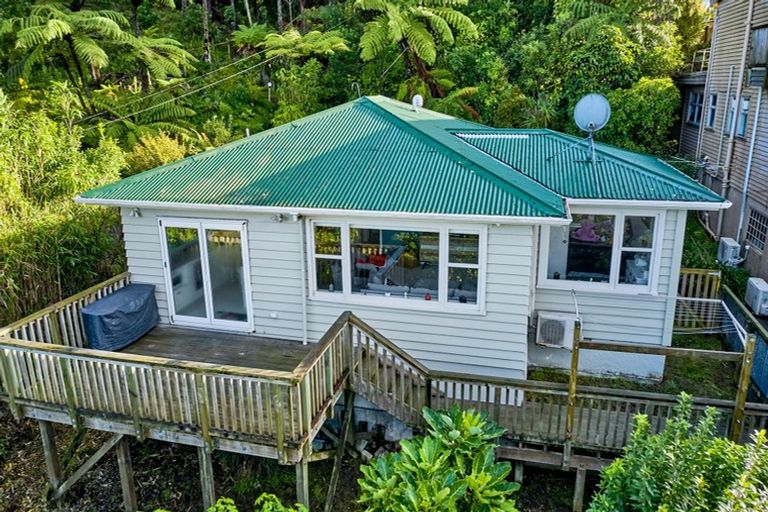Photo of property in 4 Gaskill Grove, Harbour View, Lower Hutt, 5010