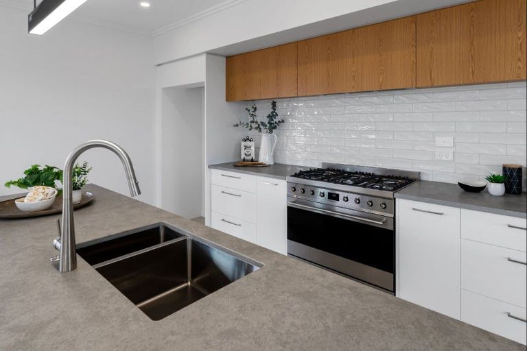 Photo of property in 23 Ridgeland Way, West Melton, 7618